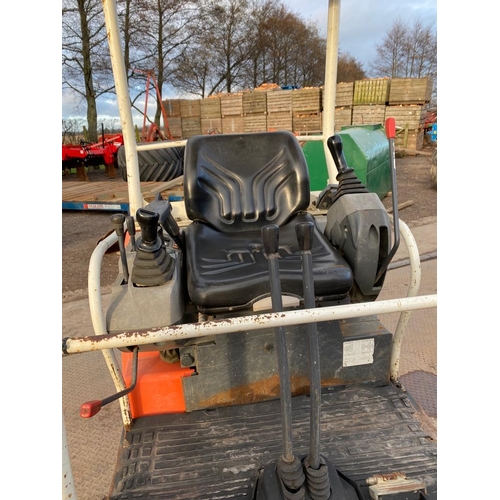 209 - A 2010 KUBOTA KX36/3 MINI DIGGER - 3030 HOURS + VAT