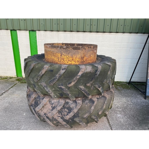 235 - A PAIR OF DUAL WHEELS & TYRES +VAT