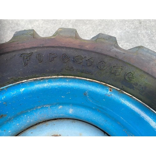 250 - PLANT WHEELS & TYRES +VAT