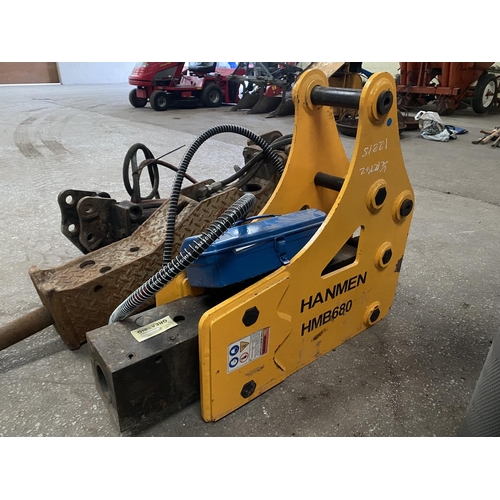 239 - A 5 TONNE YELLOW BREAKER + VAT