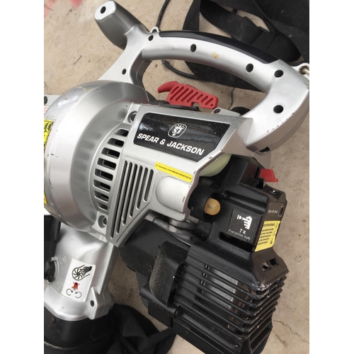 1412 - A SPEAR AND JACKSON SBV31 PETROL LEAF BLOWER VACUUM