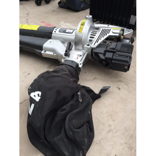 1412 - A SPEAR AND JACKSON SBV31 PETROL LEAF BLOWER VACUUM