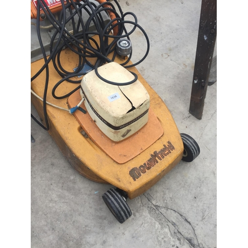 1636 - A MOUNTFIELD ELECTRIC LAWN MOWER WITH GRASS BOX