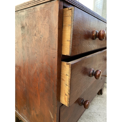 2007 - A SMALL 19TH CENTURY OAK CHEST OF THREE DRAWERS, 36