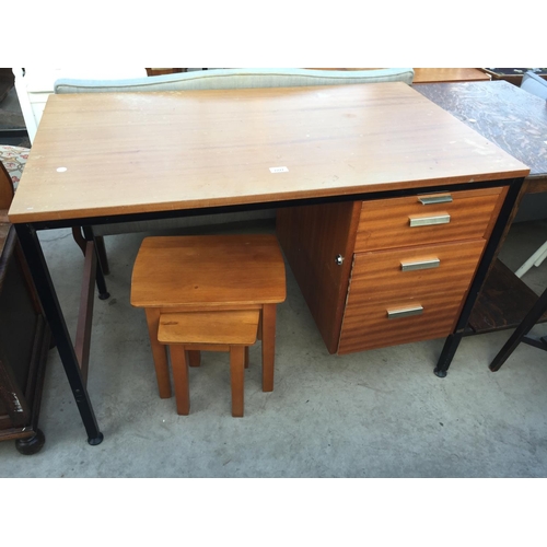 2227 - A MODERN SINGLE PEDESTAL DESK, 42 X 25