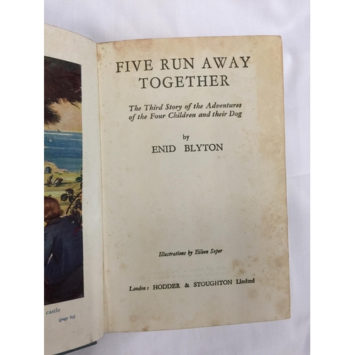 34 - A FIRST EDITION (THIRD IMPRESSION) FIVE RUN AWAY TOGETHER HARDBACK WITH DUST JACKET BY ENID BLYTON -... 