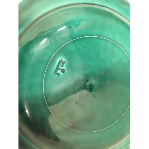 67 - TWO COLLECTABLE PLATES, ONE A GREEN WEDGWOOD CABBAGE LEAF PLUS A STUDIO POTTERY PLATE WITH A BIRD DE... 