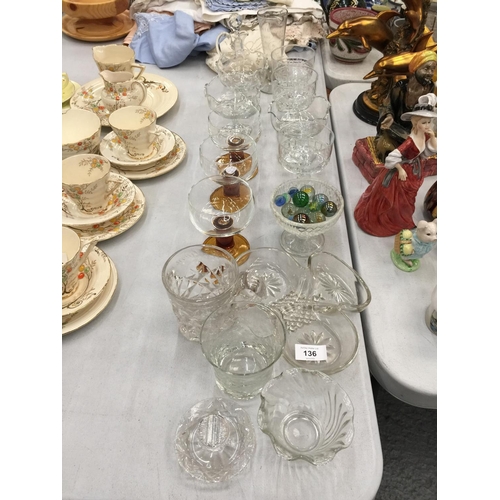 136 - A COLLECTION OF GLASSWARE TO INCLUDE DESSERT DISHES