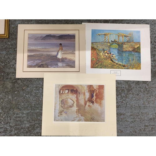 245A - AN ARTISTS FOLDER CONTAINING A NUMBER OF MOUNTED PRINTS