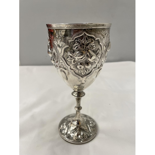 2 - A HALLMARKED SILVER DECORATIVE GOBLET GROSS WEIGHT 216 GRAMS