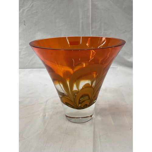 30 - A VASE - EVOLUTION BY WATERFORD IN ORANGE COLOURS 18CM HIGH