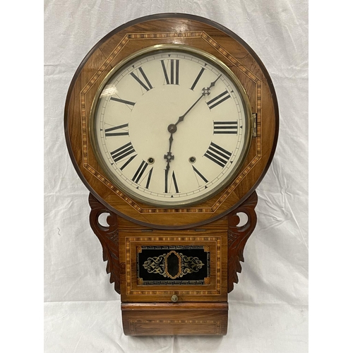 32 - A JEROME AND CO SUPERIOR 8 DAY ANGLO AMERICAN CLOCK WITH INLAID DECORATION