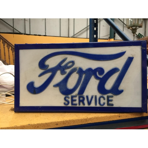 55A - A FORD SERVICE ILLUMINATED LIGHT BOX SIGN 47CM X 25CM X 10CM