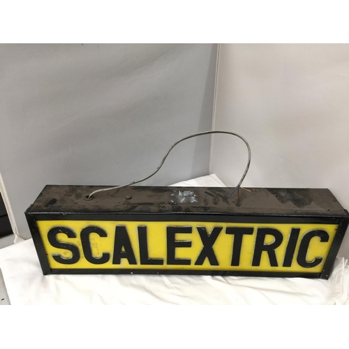 58A - A SCALEXTRIC ILLUMINATED LIGHT BOX SIGN 62CM X 18CM X 10CM