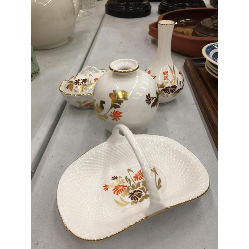 92 - FOUR PIECES OF SPODE 'MIKADO' PATTERN TO INCLUDE BASKET, VASES AND TRINKET DISH WITH LID