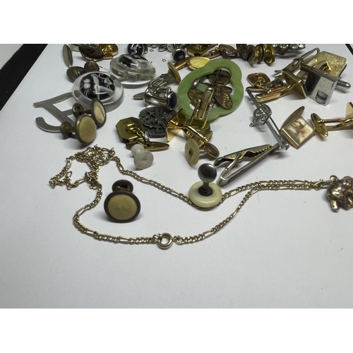 92A - VARIOUS ITEMS TO INCLUDE CUFFLINKS, BROOCHES, TIE PINS ETC