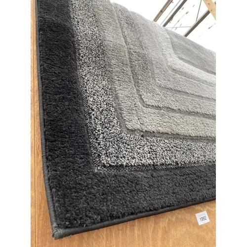 1992 - A MODERN BLACK AND GREY RUG