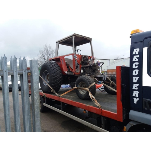 173 - A MASSEY FERGUSON 590 TRACTOR -UTF 234S 4762 HOURS THIS TRACTOR HAS BEEN THE SUBJECT OF A FULL, TWO ... 