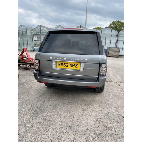 158 - A RANGE ROVER WESTMINSTER TDV8 AUTOMATIC DIESEL REG MV62 NPZ 113000 MILES FULL SERVICE HISTORY ONE O... 