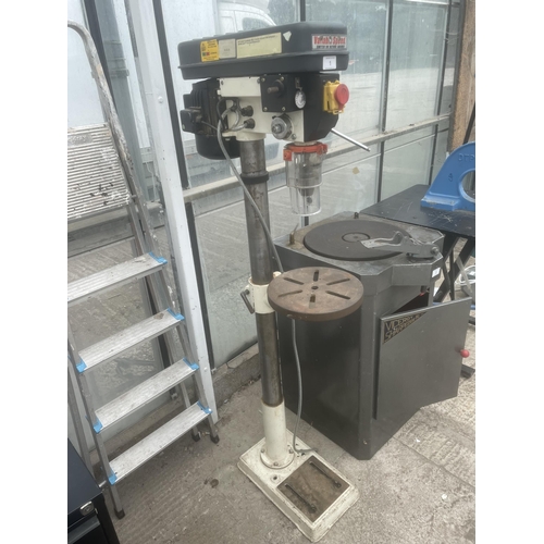 1 - AN AXMINSTER VARIABLE SPEED PILLAR DRILL NO VAT