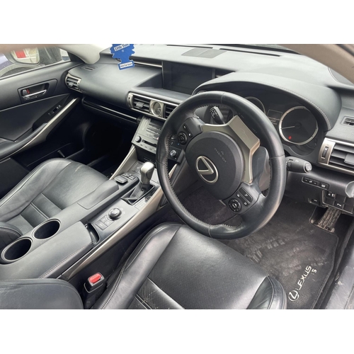 155 - A 2013 LEXUS IS300 H LUXURY, 5DR, HYBRID AUTOMATIC, BLACK, ALLOYS, BLACK LEATHER INTERIOR, AC, CRUIS... 