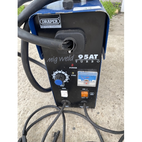 43 - A DRAPER MIG WELDER 95AT TURBO NO VAT BELIEVED IN WORKING ORDER BUT NO WARRANTY GIVEN