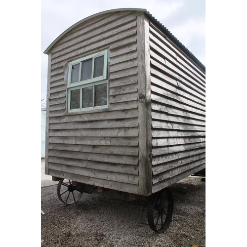 179 - SHEPHERDS HUT OAK CHASSIS CEDAR CLAD A PROJECT TO FINISH NO VAT