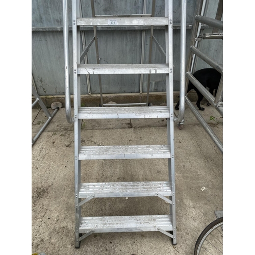 374 - 7 STEP PLATFORM LADDER  NO VAT