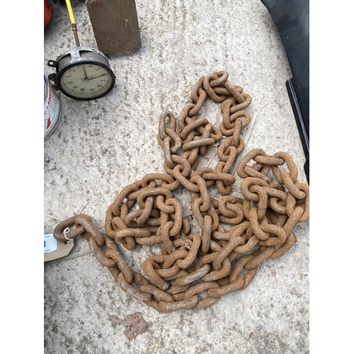 820 - CHAIN  NO  VAT