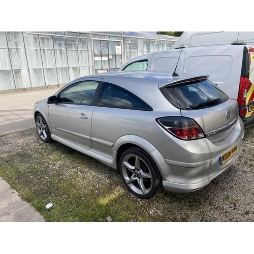 163 - VAUXHALL ASTRA SRI DIESEL ND08 XOH RUNS & DRIVES 124448 MILES NO VAT WHILST ALL DESCRIPTIONS ARE GIV... 