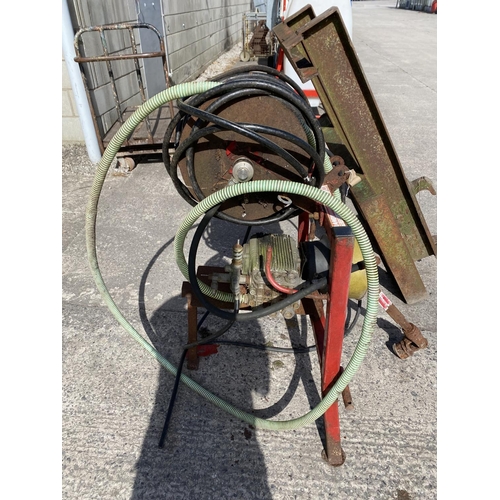 222 - LANDY PUMP & REEL + VAT