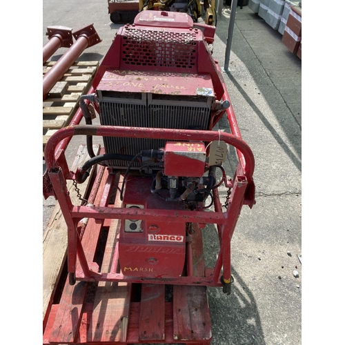 226 - STONE PACKER WITH BRIGGS & STRATTON TWIN 14 PETROL ENGINE +VAT