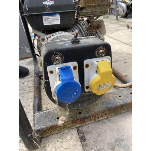 473 - GENERATOR WITH A BRIGGS & STRATTON ENGINE  NO  VAT