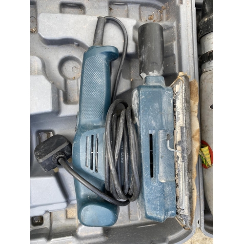 530 - SANDER AND HAMMER DRILL NO VAT