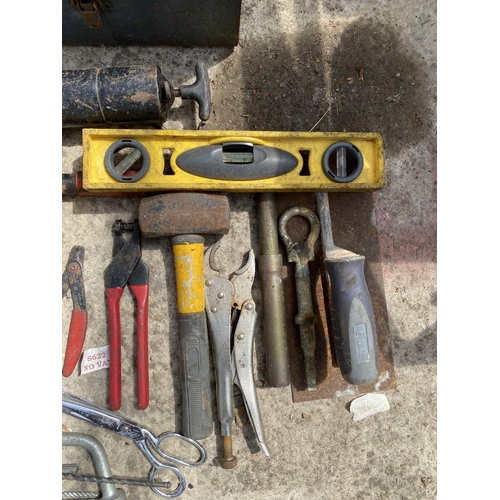 579 - TOOL BOX AND TOOLS  NO VAT