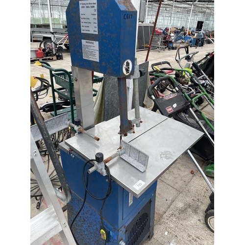 723 - 240V BAND SAW  NO VAT