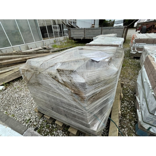 326 - PALLET OF PAVORS  + VAT