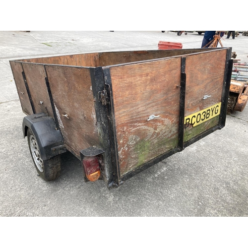 252 - SMALL CAR TRAILER NO VAT