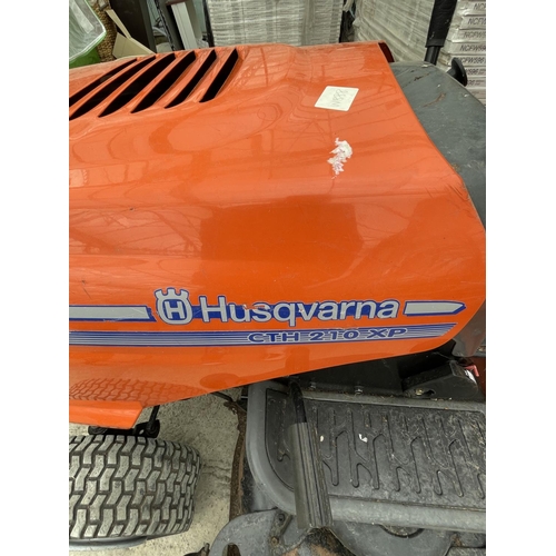 140 - HUSQVARNA CTH 210XP  LA RIDE ON MOWER NO VAT