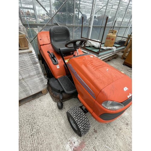 140 - HUSQVARNA CTH 210XP  LA RIDE ON MOWER NO VAT