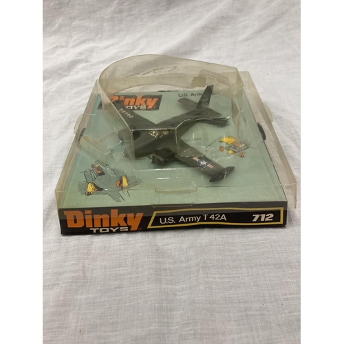 11 - A DINKY TOYS VINTAGE U.S ARMY T 42A PLANE IN ORIGINAL BLISTER PACK