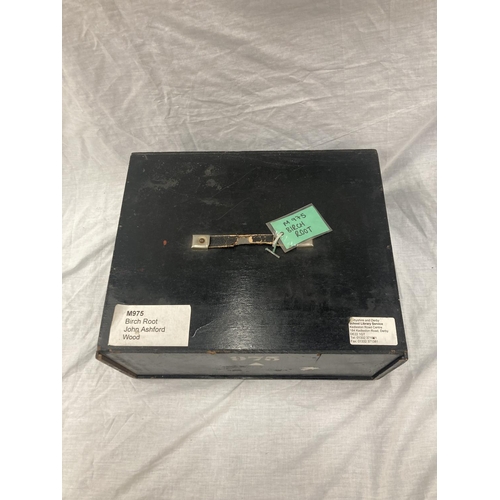 26 - A JOHN ASHFORD, FINLAND SCULPTURE FROM A BIRCH ROOT, ORIGINALLY IN DERBYSHIRE MUSEUM, IN A BESPOKE B... 