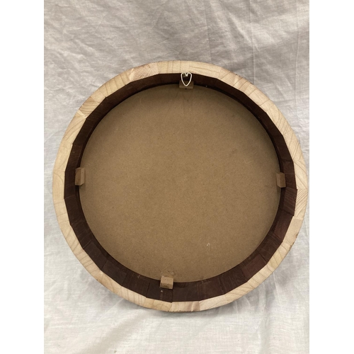 31 - A WOODEN GUINNESS BARREL TOP SIGN DIAMETER 37CM