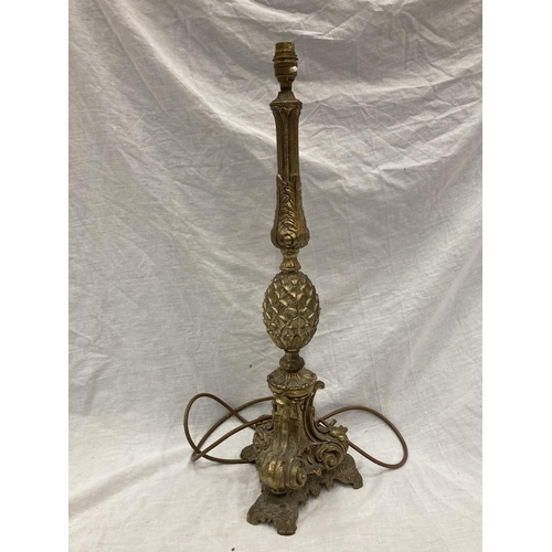 45 - A BRASS TABLE LAMP WITH PINEAPPLE STYLE DECORATION - HEIGHT 62CM