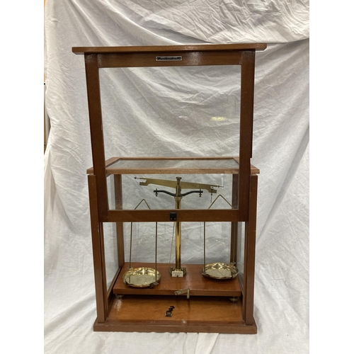 49 - A GRIFFIN AND GEORGE LTD SET OF MICROID SCIENTIFIC SCALES IN A MAHOGANY CASE WITH GLASS PANELS - HEI... 