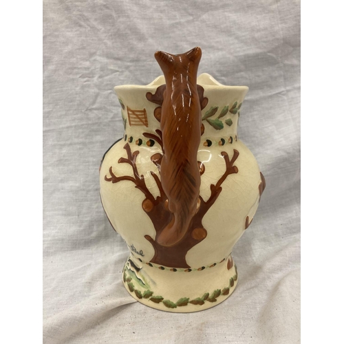 9 - A CROWN DEVON FIELDINGS MUSICAL JOHN PEEL JUG WITH FOX HANDLE