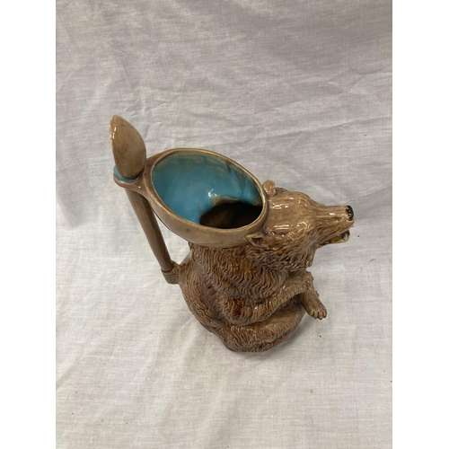 19 - A VICTORIAN MAJOLICA BEAR JUG HEIGHT 30CM