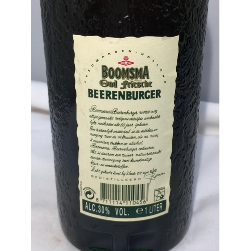 352 - A 1 LITRE BOTTLE OF BOOMSMA OUD FRIESCHE BEERENBURGER