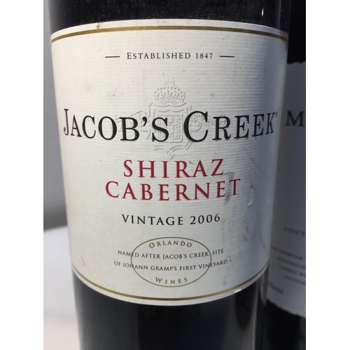 385 - A SELECTION OF RICH AND INTENSE AUSTRALIAN RED WINES TO INCLUDE A JACOB'S CREEK VINTAGE 2006 SHIRAZ ... 