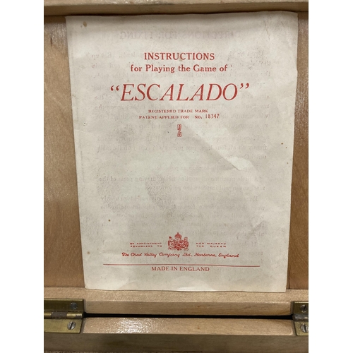 15 - A VINTAGE BOXED ESCALADO GAME WITH INSTRUCTIONS AND A STAKING SHEET